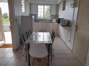 Studio charmant avec accès jardin à Rivière-Pilote 36 m²